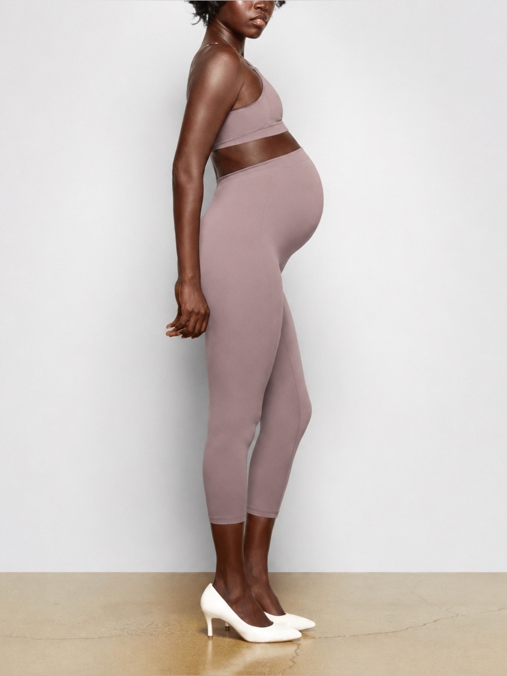 NWOT Skims Maternity Seamless Sculpting Cropped Mauve